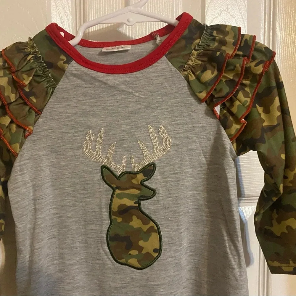 New Girls Camo Deer Romper - Picture 5 of 9